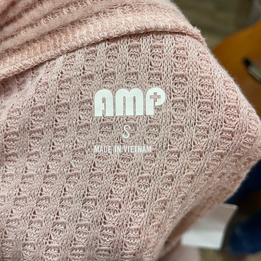 Pink Button-Up Knit Top - Picture 5 of 6